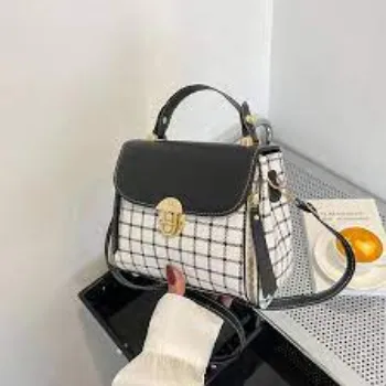 Arya Tready Handy bags